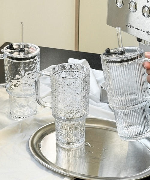 Reusable 750ML glass drinking tumbler with durable borosilicate glass, suitable for hot and cold beverages, eco-friendly, stylish, and easy to carry.