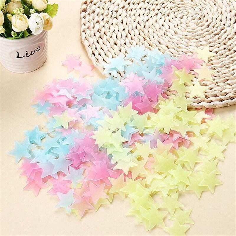 Pack of 100 – 3D Stars Glow In The Dark Wall Stickers Luminous