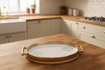 Ceramic Monstera Leaf Serving Platter with Wooden Base