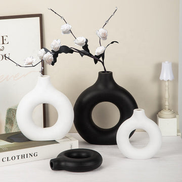 Modern Minimalist Heavy Plastic Donut Vase