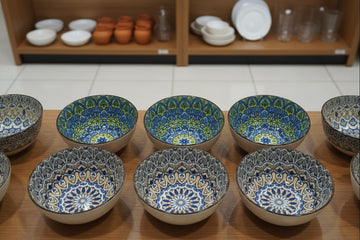Japanese-Style Hand-Painted Ceramic Bowl Set (6 Pieces)